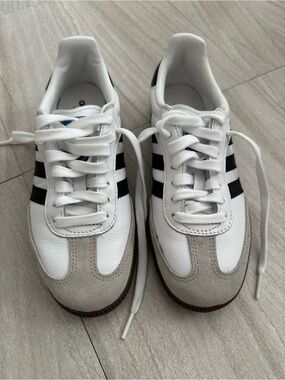 Adidas Samba black and white Kids sneakers size 4